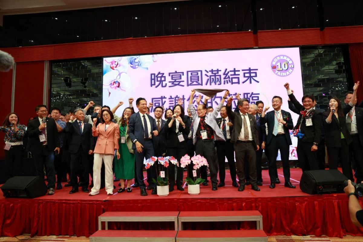 第10屆台日交流高峰會晚宴 突破語言隔閡 交流熱鬧又熱絡