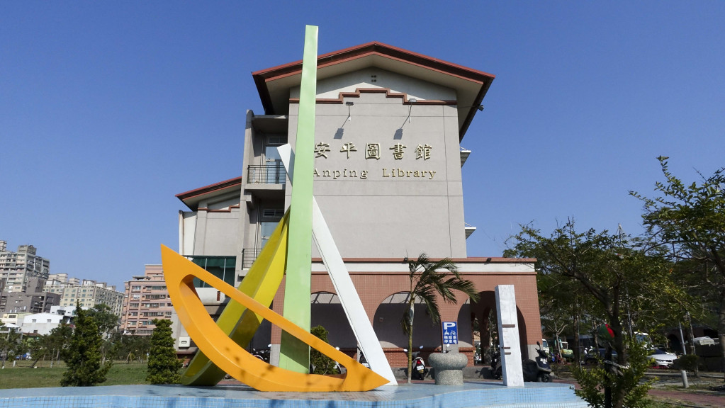 書光光心慌慌  南市議會建議市府積極提供借取書方式