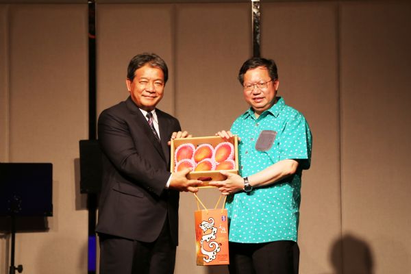 桃園府會連袂訪臺南 郭信良議長:相互學習