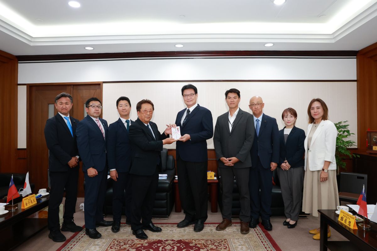 台日友好再升溫 茨城縣議會拜會臺南市議會並捐善款