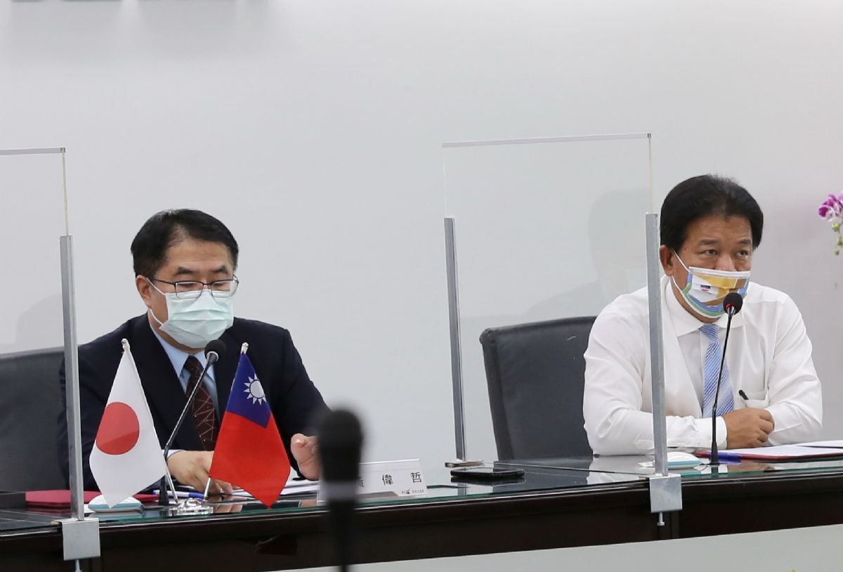 因應本土疫情嚴峻，市府與議會共同呼籲公眾人物6/15之前減少跑攤