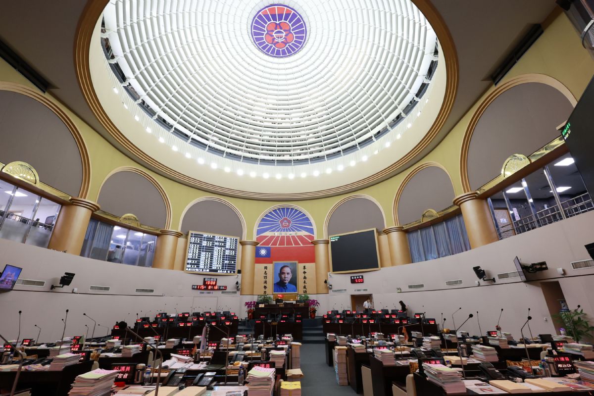 為臺南市政健檢，市議會定期會24日起進行市政總質詢