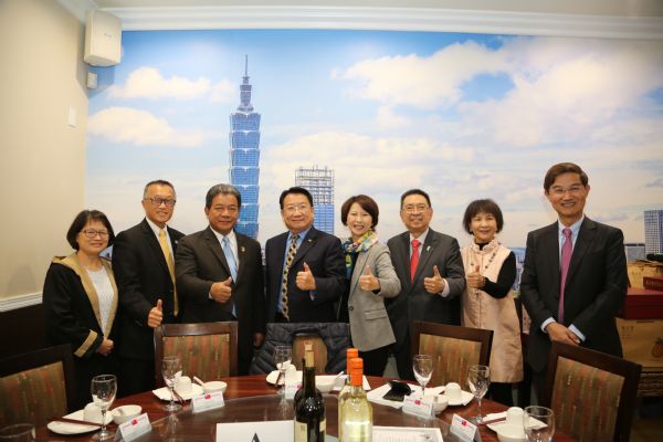 趙美心