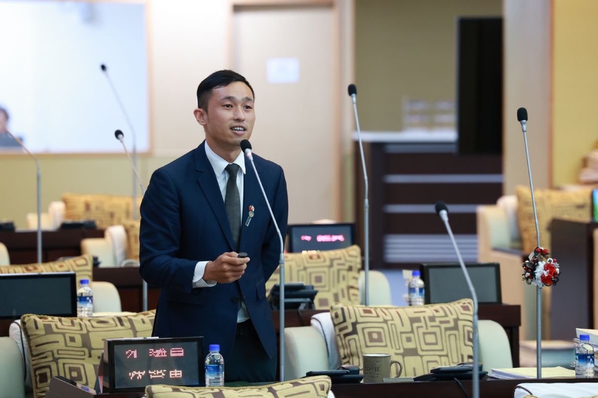 議員沈震東市政總質詢