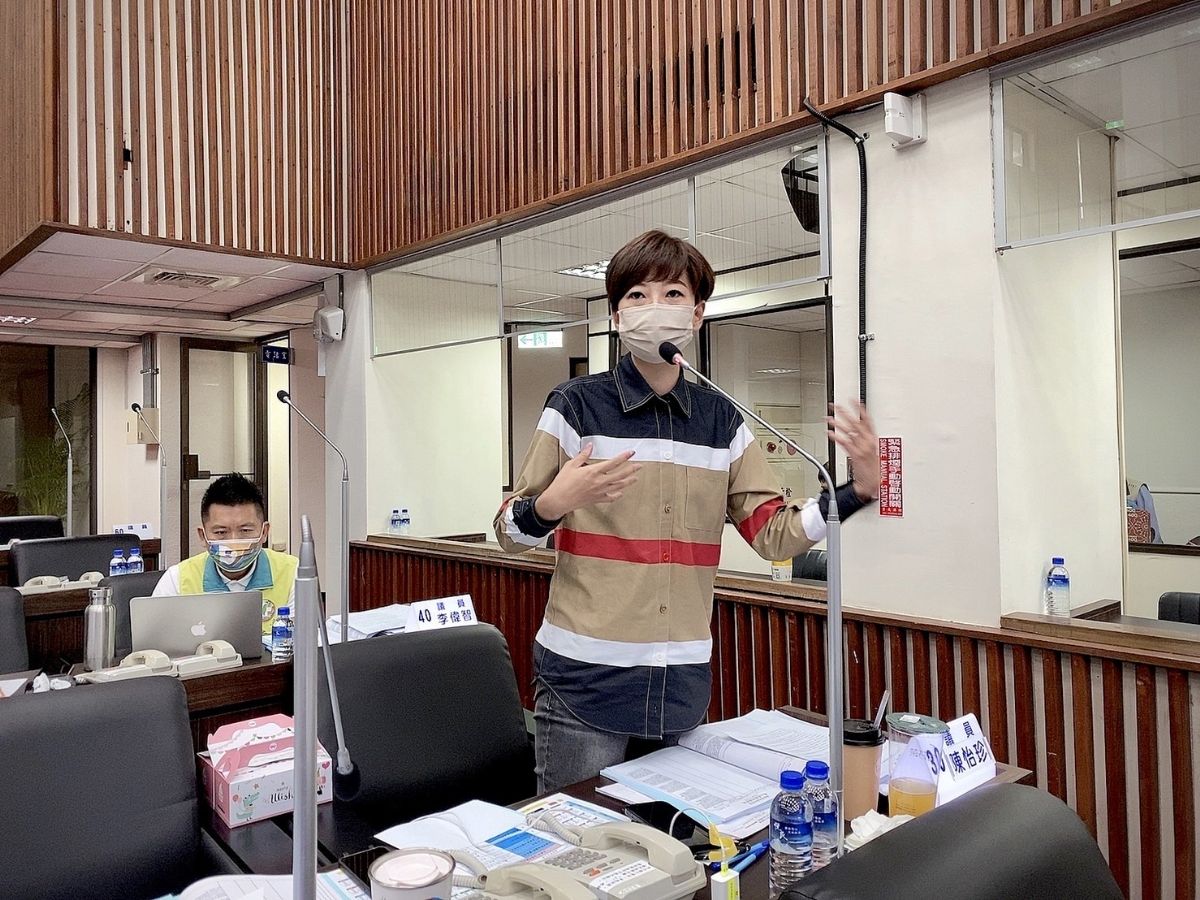 議員陳怡珍-追蹤老人健保費補助再加碼