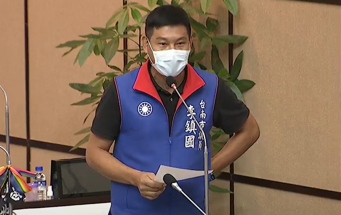 議員李鎮國質詢