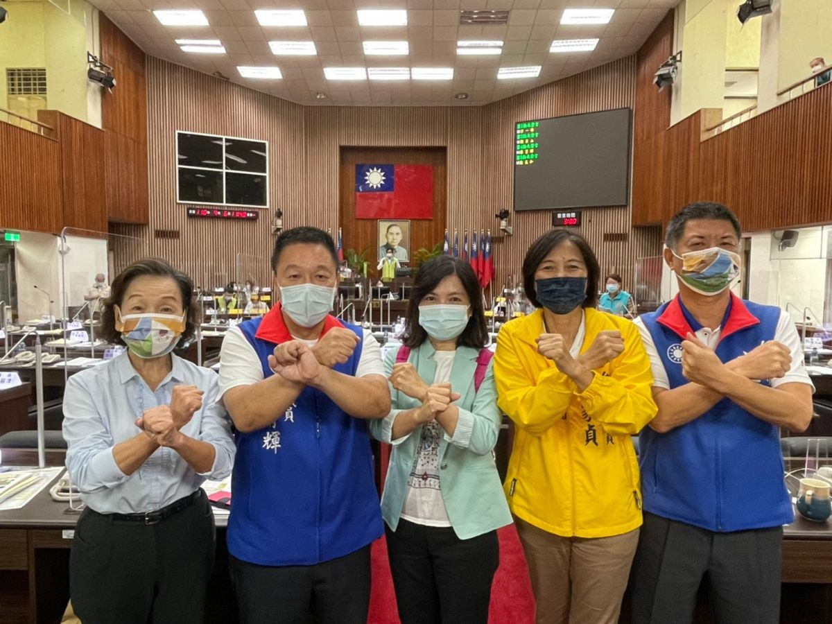 國民黨團-台南種電面積全國第一，藍軍怒轟毀家園的『漁電共生』，根本是『共亡』