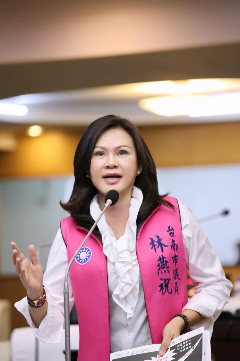 議員林燕祝-力挺方仰寧，期許「堅持社會正義、維護善良市民」