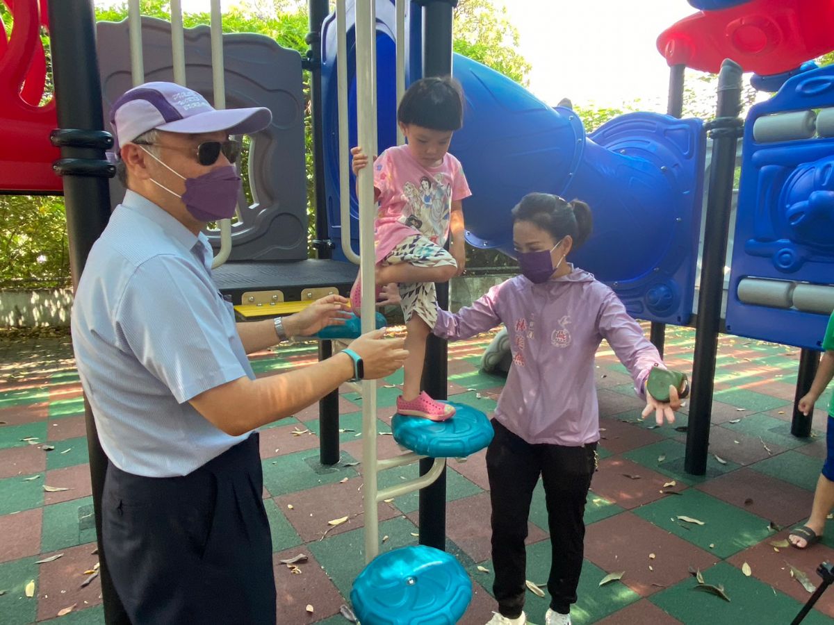 林美燕議員「幼兒遊樂設施，安全係數 標準何在!」記者會