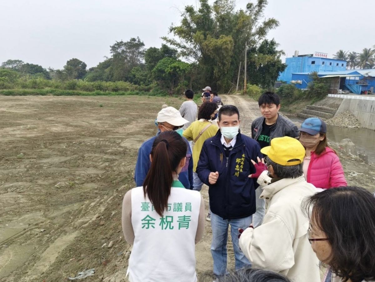 議員余柷青-新化烏鬼厝溪護岸災後復建開工 關心汛期安全與工程進度