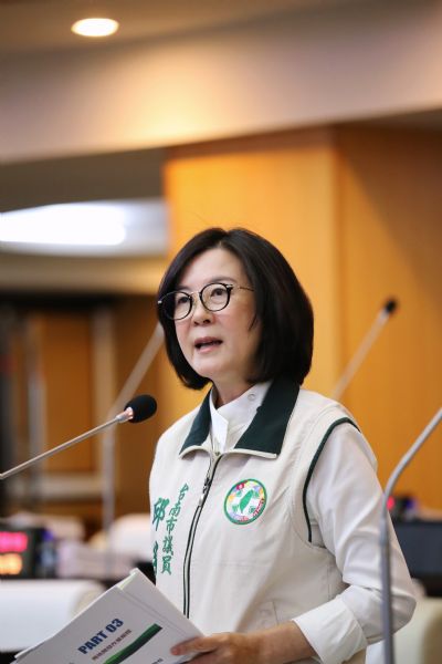 議員邱莉莉市政總質詢