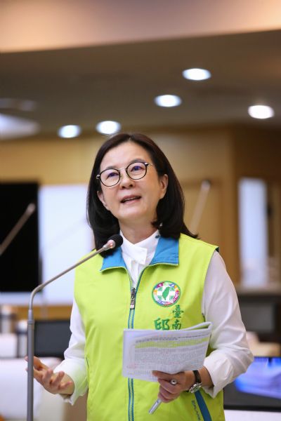 議員邱莉莉質詢稿