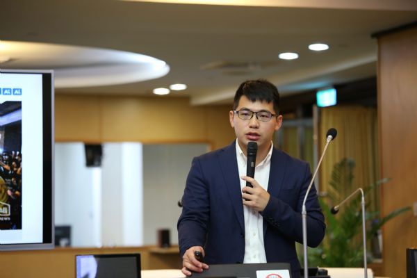 議員李宗翰總質詢-市長允諾多項建設年底有進展