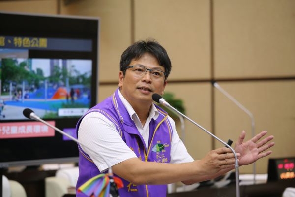 議員許又仁-虧賴清德是「空氣神」 決策風格獨斷反覆 蔡政權恐跛腳