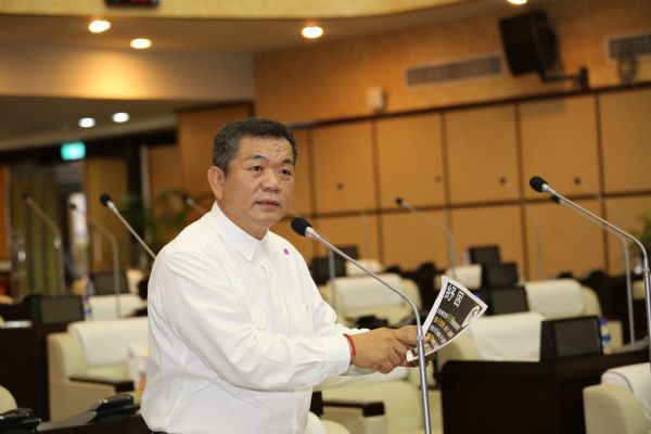 議員盧崑福市政總質詢
