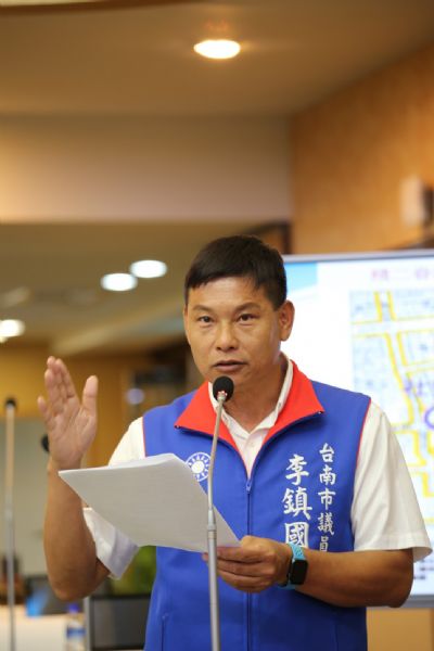李鎮國