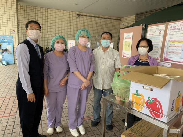 議員蔡筱薇-為疫情送暖！綠營民代媒合民間資源為台南醫護人員打氣